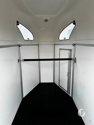 ATEC N/A 1,5-paards paardentrailer Foto 8