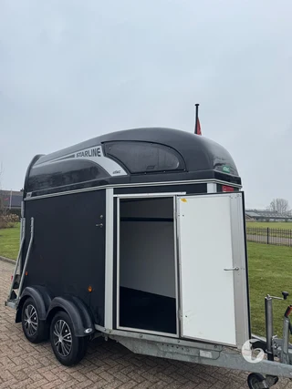 ATEC N/A 1,5-paards paardentrailer Foto 3