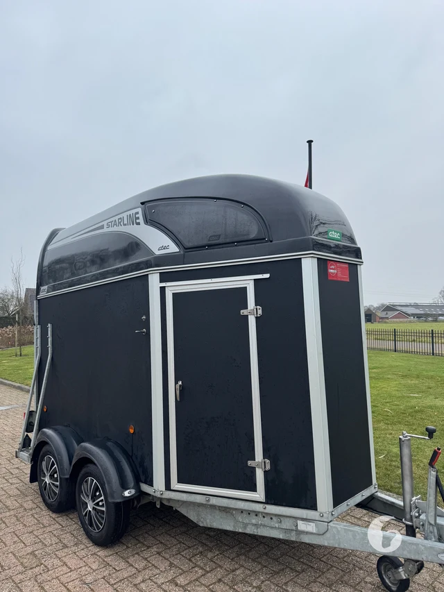 ATEC N/A 1,5-paards paardentrailer