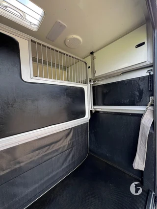Stx 1,5-paards paardenwagen Foto 10