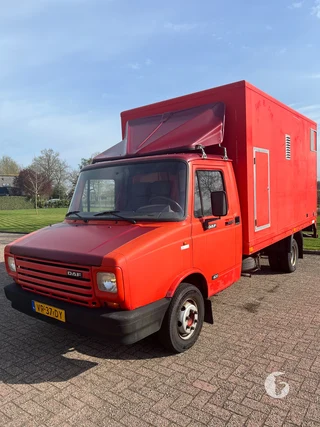 DAF AE04EN 2-paards paardenwagen