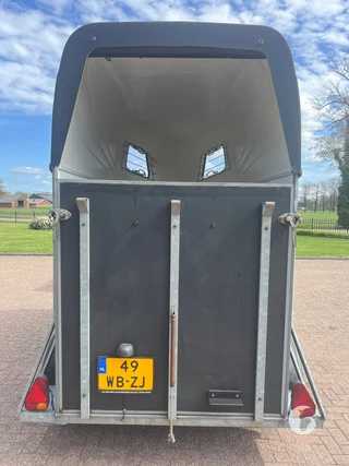 HOTRARIJS PT 1,5-paards paardentrailer Photo 6