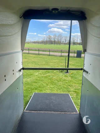 HOTRARIJS PT 1,5-paards paardentrailer Photo 9