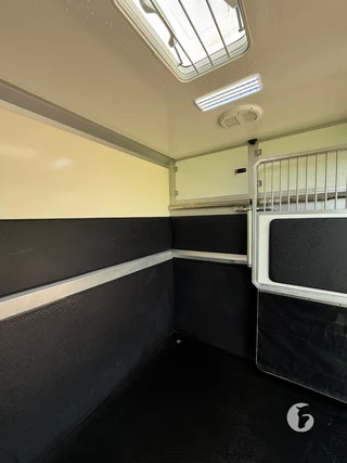 STX MASTER HORSEBOX 2-paards paardenwagen Photo 10