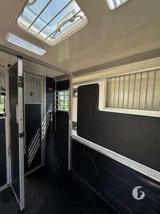 STX MASTER HORSEBOX 2-paards paardenwagen Photo 9