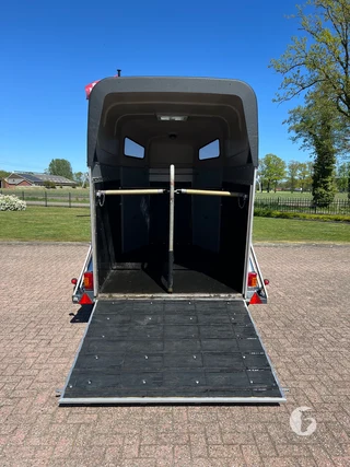 Eduard 2-paards paardentrailer Photo 5