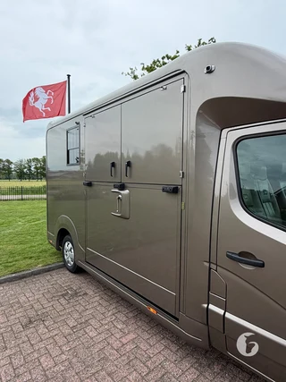 STX MASTER HORSEBOX 2-paards paardenwagen Photo 5