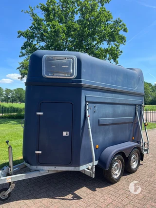 VIJF STERREN 2000 1,5-paards paardentrailer