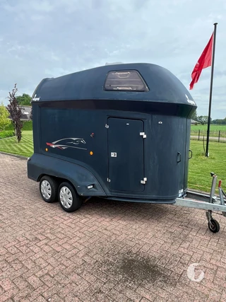 SLUIS PTO 2-paards paardentrailer Foto 4