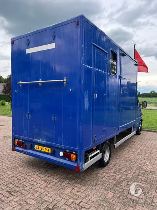 Mercedes-Benz 410 D 2-paards paardenwagen Foto 12