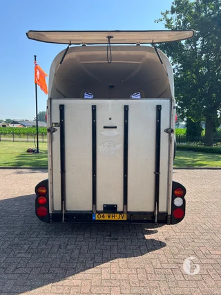 HUMBAUR PEGASUS VOLLPOLY 2400KG 2-paards paardentrailer Photo 7