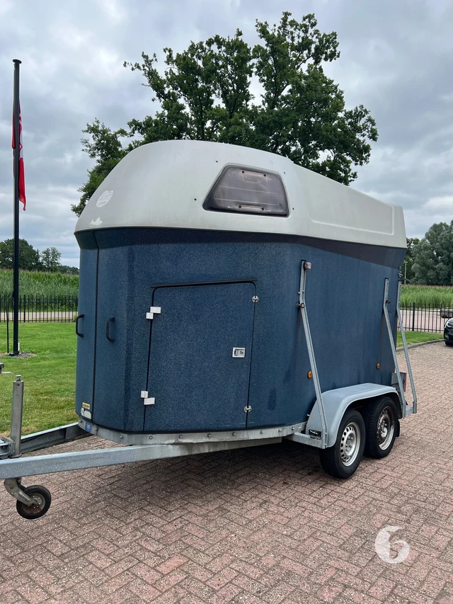 SLUIS PTS 2-paards paardentrailer