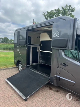 HVM MASTER HORSEBOX 2-paards paardenwagen Photo 7