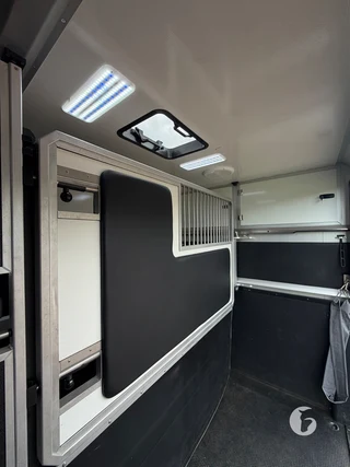 STX MASTER HORSEBOX 2-paards paardenwagen Photo 8