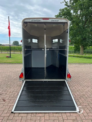 Cheval Liberté 2003XL PULLMAN V2 2-paards paardentrailer Foto 9