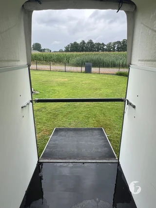 WEYER AANHANGERS W1300 1,5-paards paardentrailer Photo 8