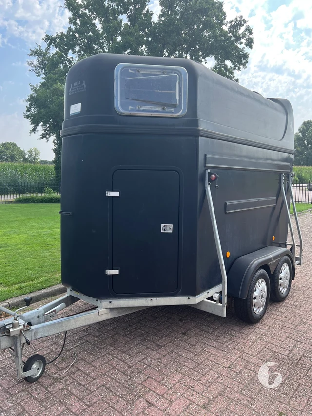 VIJF STERREN 2000 2-paards paardentrailer