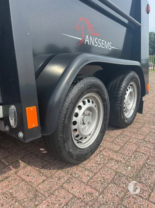 ANSSEMS PTH 2000-EXCELENTE 2-paards paardentrailer Photo 11