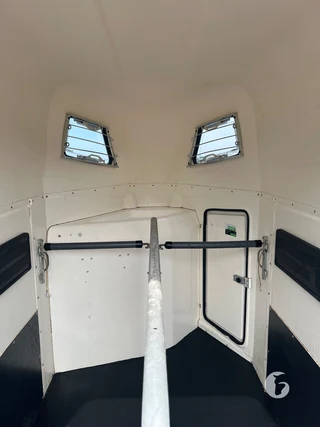 ANSSEMS PTH 2000-EXCELENTE 2-paards paardentrailer Photo 9