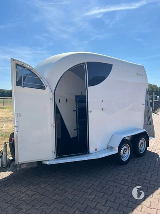 Bücker N/A 2-paards paardentrailer Photo 3