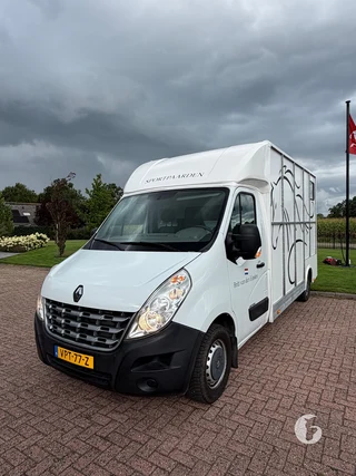 RENAULT MASTER 2-paards paardenwagen