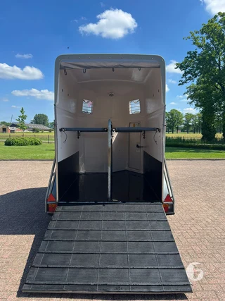 Böckmann 1,5-paards paardentrailer Foto 7