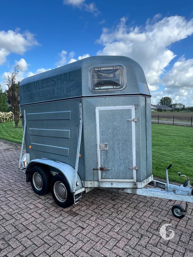 TRAMPLING P 2040 1,5-paards paardentrailer