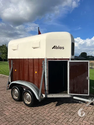 ABLAS P1-AL 1,5-paards paardentrailer Foto 3