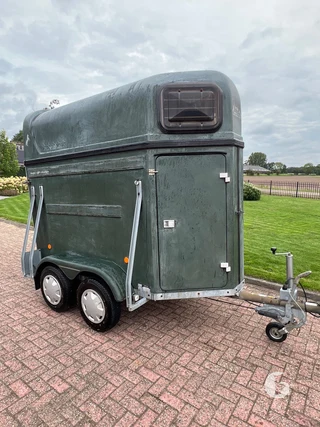 VIJF STERREN 2000 1,5-paards paardentrailer