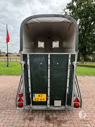 VIJF STERREN 2000 1,5-paards paardentrailer foto 3