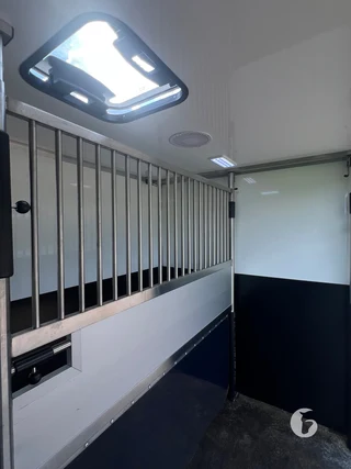 FIAT DUCATO 2-paards paardenwagen foto 7