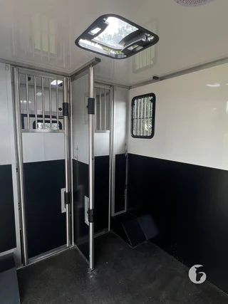 FIAT DUCATO 2-paards paardenwagen foto 9