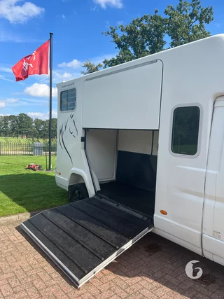 Barbot Fiat 2-paards paardenwagen foto 6