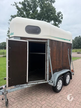 ATEC C2 1,5-paards paardentrailer foto 4
