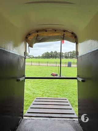 ATEC C2 1,5-paards paardentrailer foto 9