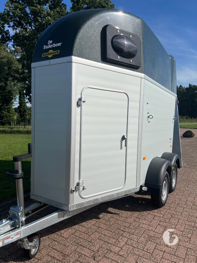 HUMBAUR SINGLE 2015 1,5-paards paardentrailer
