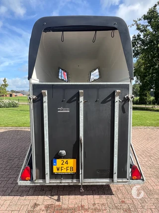 HOTRARIJS PT 1,5-paards paardentrailer Foto 6