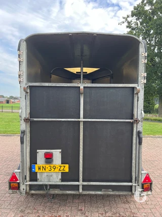 IFOR WILLIAMS TRAILERS HB 505 R 1 2-paards paardentrailer foto 8