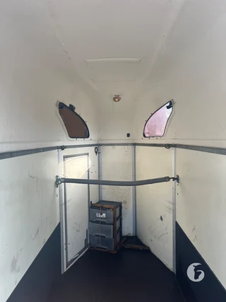 ATEC C2 1,5-paards paardentrailer Photo 7