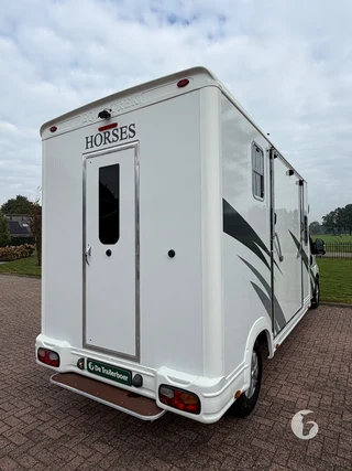 Equetrek Sonic Elite 2-paards paardenwagen Foto 10
