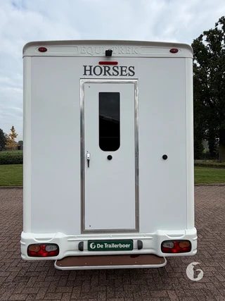 Equetrek Sonic Elite 2-paards paardenwagen Foto 12