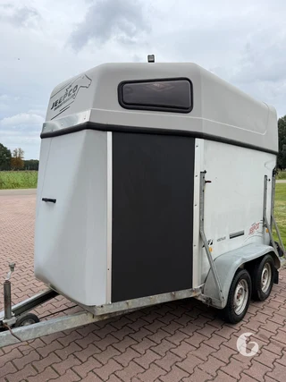 HOTRA 2-paards paardentrailer foto 3