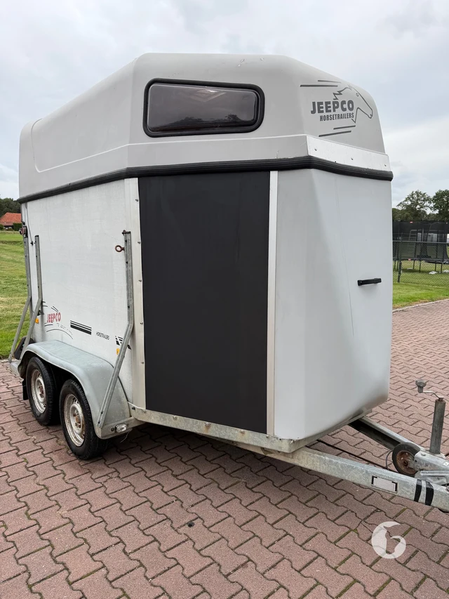 HOTRA 2-paards paardentrailer
