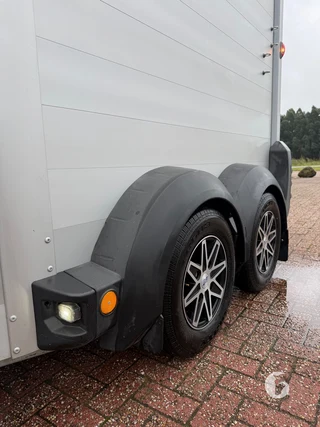 Ifor Williams HB 2-paards paardentrailer foto 12