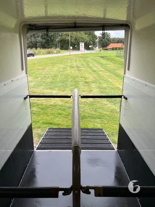 Böckmann PHA3116/20 2-paards paardentrailer Foto 9
