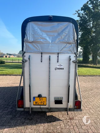 HENRA PTN13 1,5-paards paardentrailer foto 4
