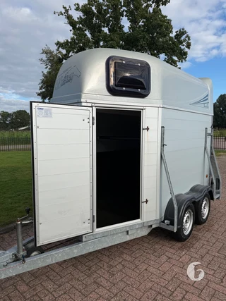 WEIJER W2 1,5-paards paardentrailer Photo 3