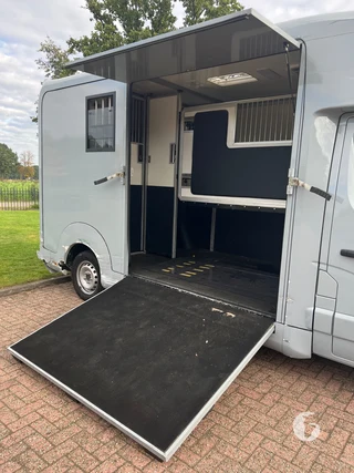 AKX 2-paards paardenwagen Foto 11