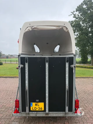 ATEC C2 1,5-paards paardentrailer foto 6