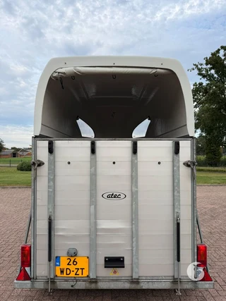 ATEC C2 2-paards paardentrailer Photo 6